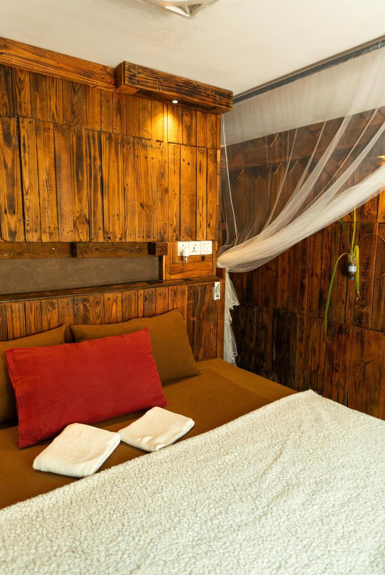 Hotel La Pinchi " Pinchi'S Bed " Gampola Exteriér fotografie