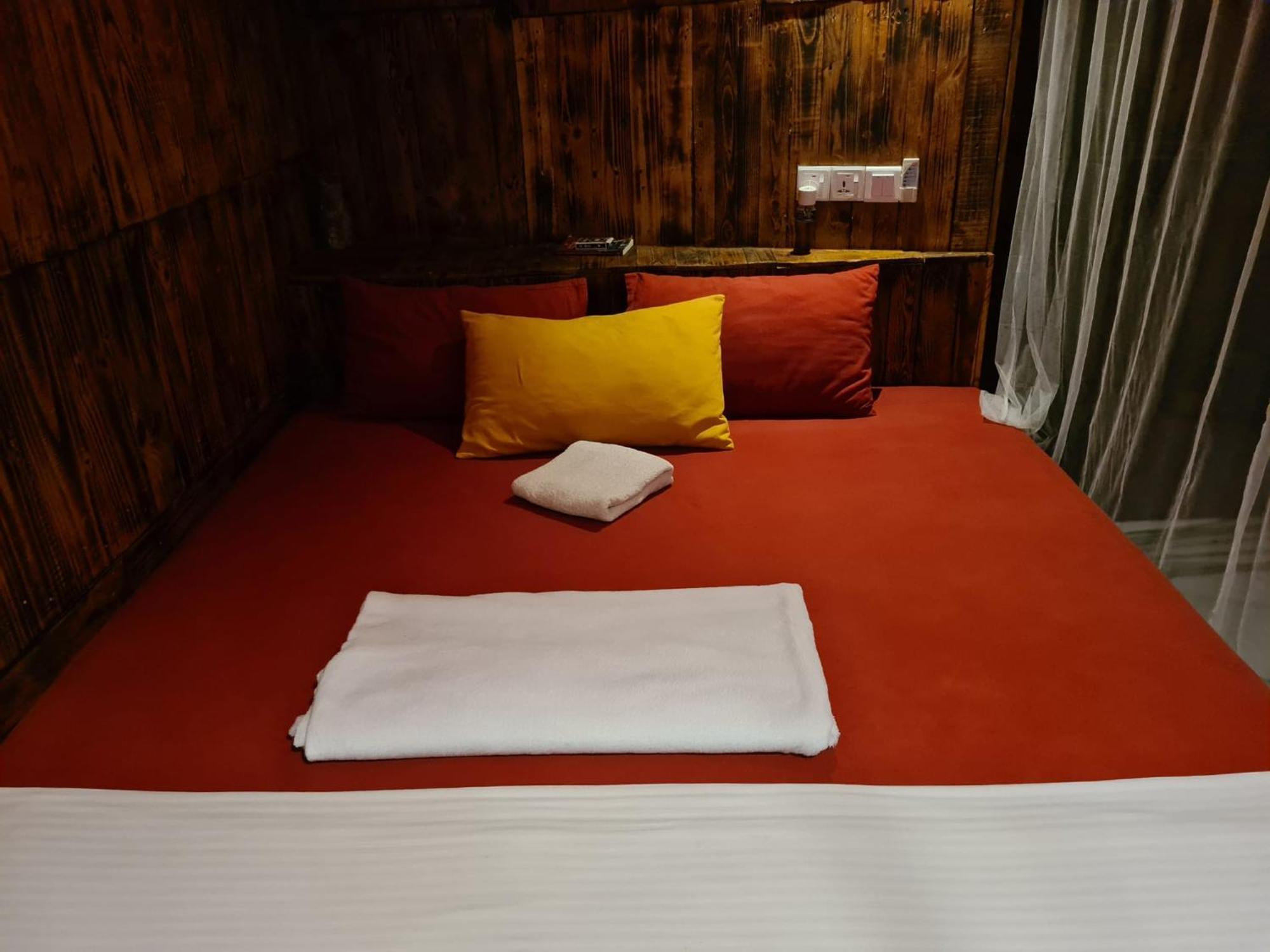 Hotel La Pinchi " Pinchi'S Bed " Gampola Exteriér fotografie